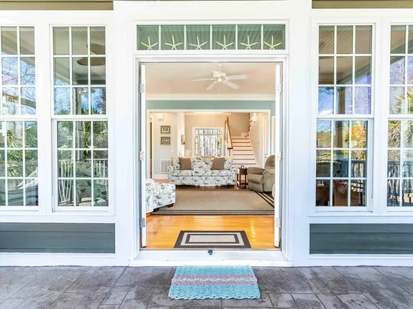 85 Hickory Landing Ct, Elloree, SC 29047