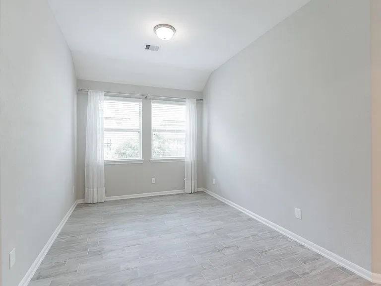 87 Bloomhill Pl — Photo 28
