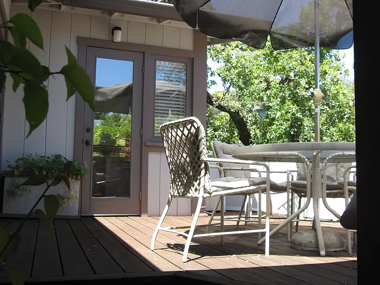 237 N Almenar Dr — Photo 13