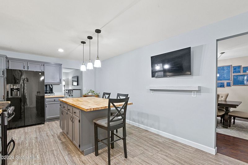 5th image of 15 Brook Street