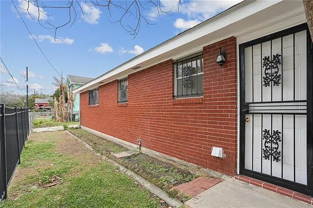 7551 Oak St — Photo 20