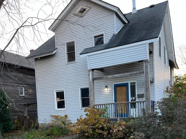 900 E River Ter, Minneapolis, MN 55414