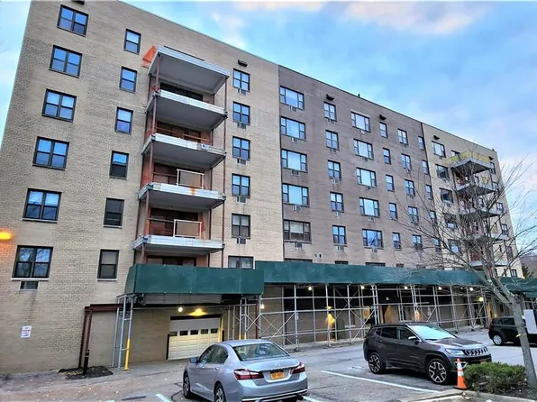 35 Stewart Place #509, Mount Kisco, NY 10549