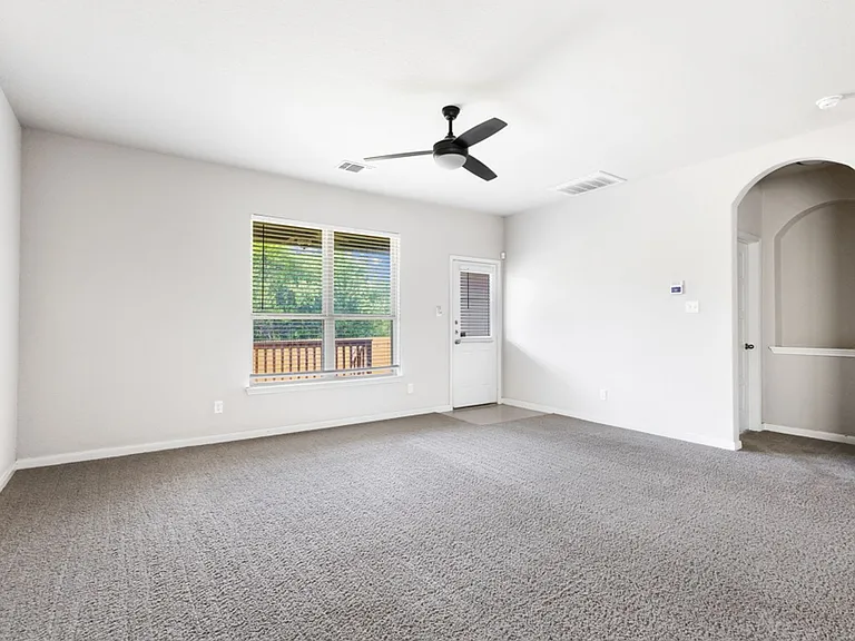 15136 Pandion Dr — Photo 8
