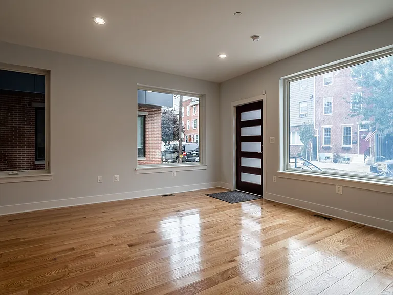 237 Tasker St — Photo 12