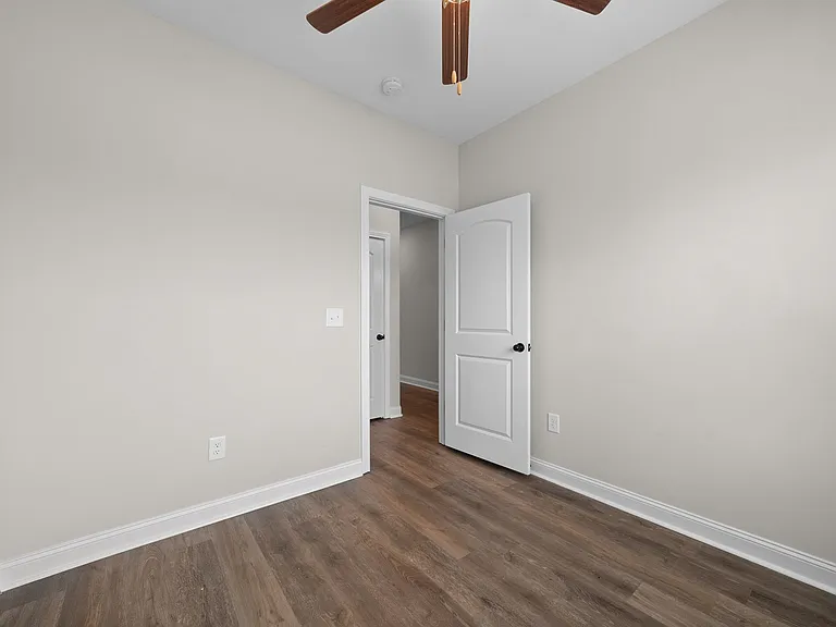 668 Crestone Ct — Photo 15