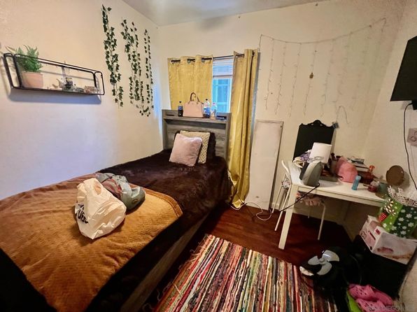 san-diego-california-350184138 picture