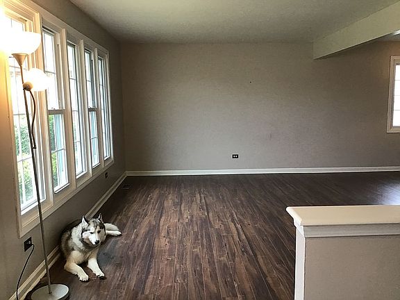 4th image of 16836 Creekside Ave