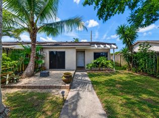 1036 E Lakes Drive, Pompano Beach, FL 33064