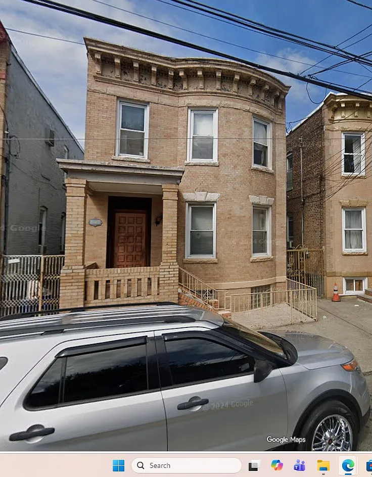 5 bed, 1500 sqft, $3,500 — Photo 2