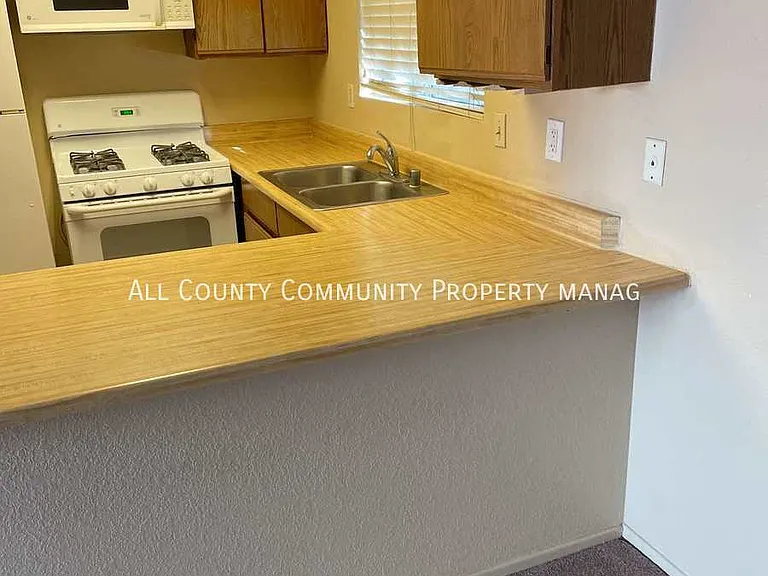 73856 Sunnyvale Dr #A — Photo 5