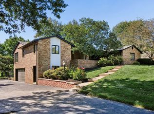 8039 Golfview Ct, Columbus, OH 43235