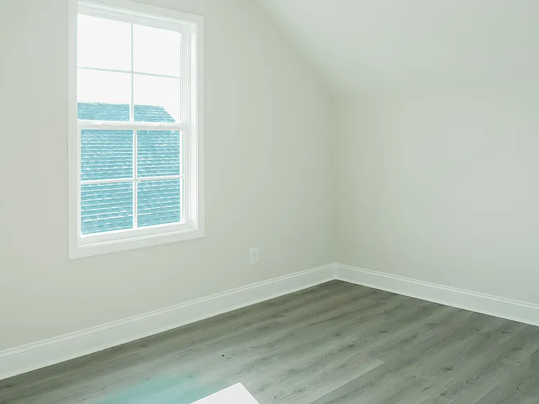 411 N Mountain St — Photo 11