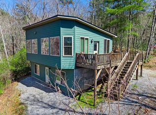 285 Peachtree Mountain Estate Rd, Murphy, NC 28906