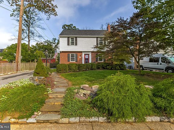 2nd image of 1504 Tredegar Ave