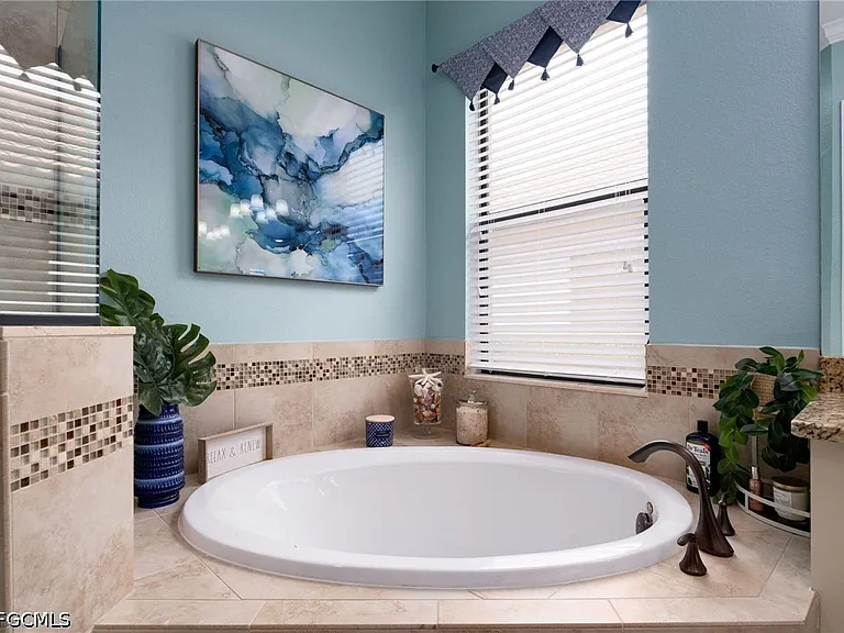 28539 Longford Ct — Photo 17