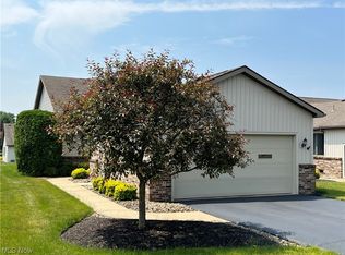 1446 Tripodi Cir, Niles, OH 44446