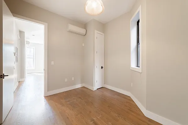 Rented by Maplewood Management | media 33