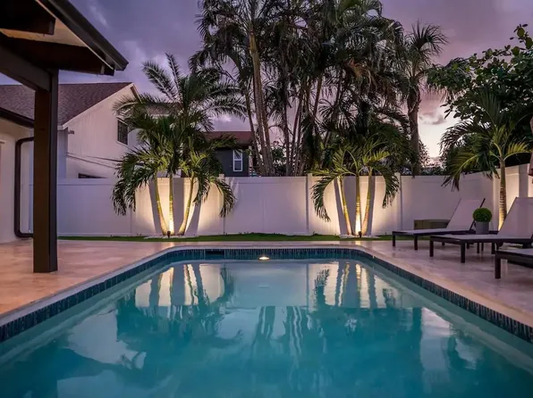 15871 SW 8th Avenue, Delray Beach, FL 33444