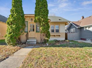 3923 Girard Ave N, Minneapolis, MN 55412