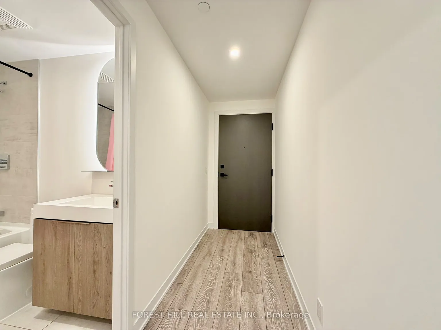 2 bed, $3,000 — Photo 2