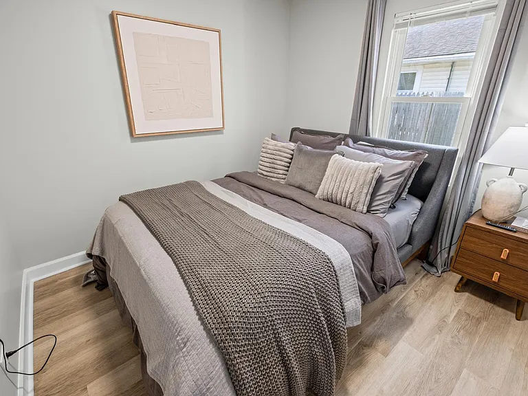 167 Mayfield Ave — Photo 6