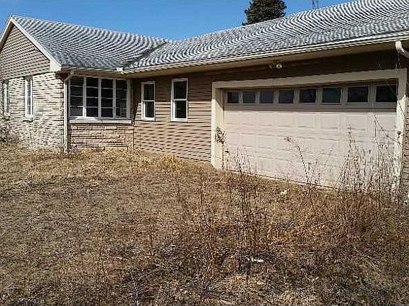 2nd image of 2818 N Us Highway 35