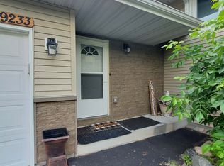 9233 W River Rd, Brooklyn Park, MN 55444