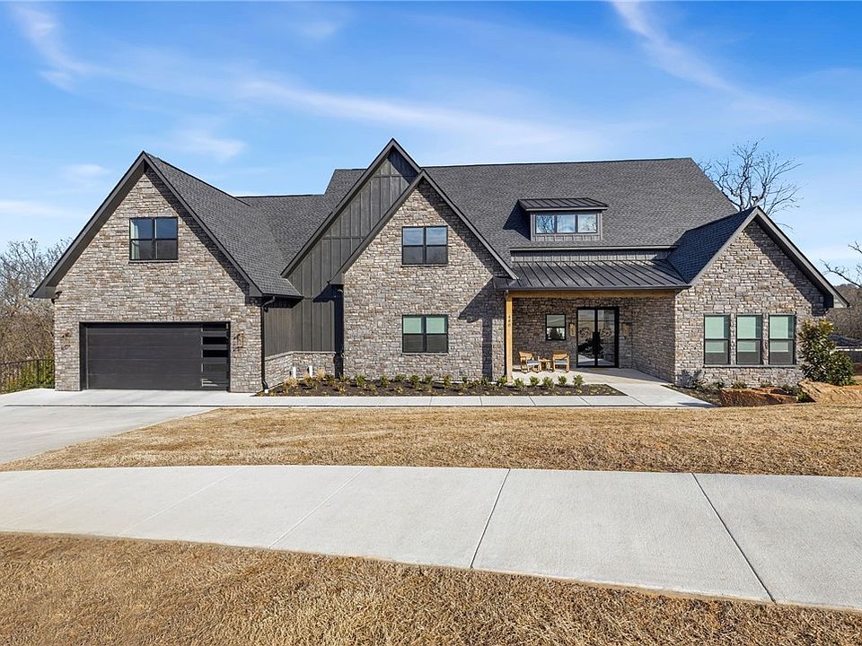 1st image of 480 E Ozark View Dr