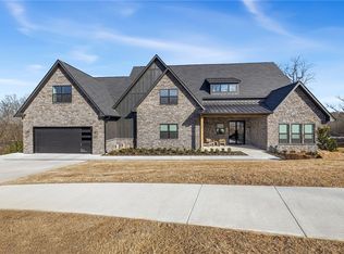 480 E Ozark View Dr, Fayetteville, AR 72703