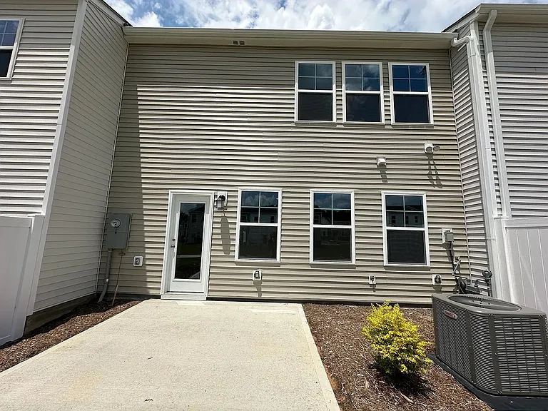 5024 Arkose Dr — Photo 11