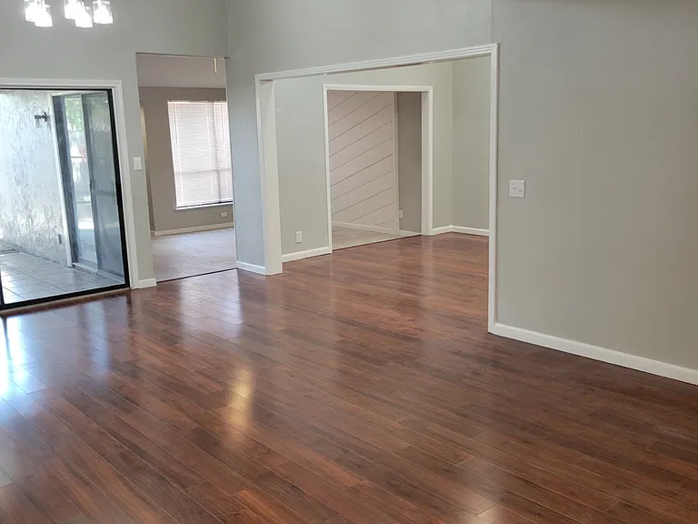 4203 Seabury Dr — Photo 3