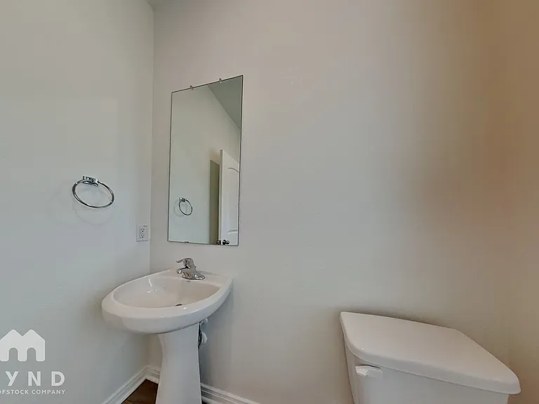 10860 Quinn Ct — Photo 15