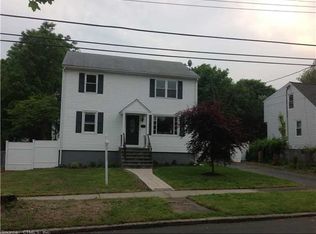135 Claudia Dr, Stratford, CT 06614
