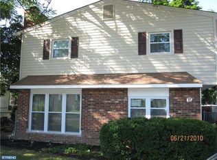817 Merlin St, Bristol, PA 19007