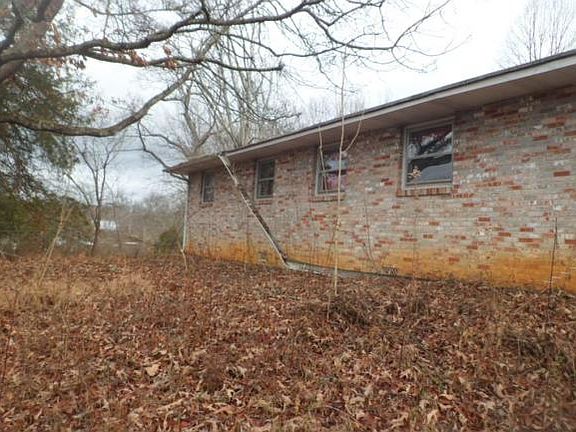 2nd image of 125 Lynnwood Dr