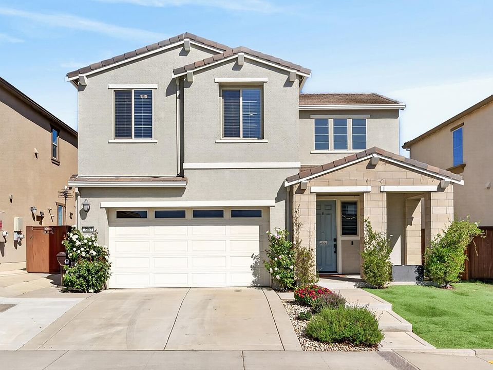 1st image of 3863 Ivan Way