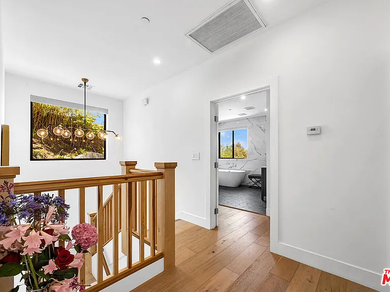4841 Minden Pl — Photo 32
