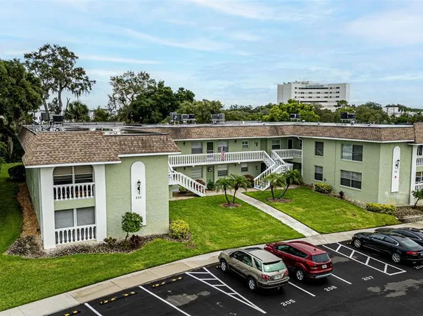 1250 S PINELLAS AVENUE #207, TARPON SPRINGS, FL 34689