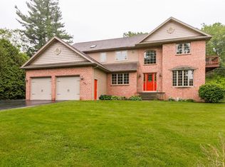 561 Lake Rd, Webster, NY 14580