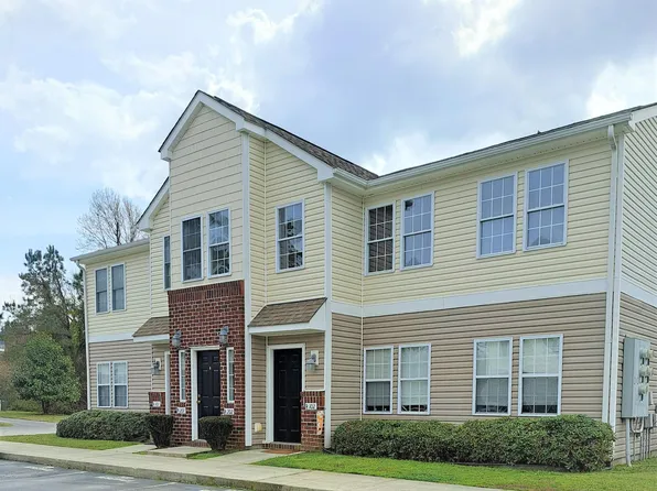 4513 Country Club Rd Unit B202, Morehead City, NC 28557