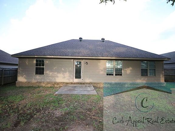 2nd image of 705 Victory Ln