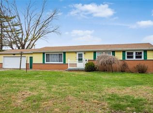 3980 Avalon Dr, Zanesville, OH 43701