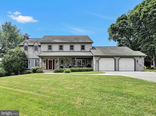 350 Indian Run Rd, Stevens, PA 17578