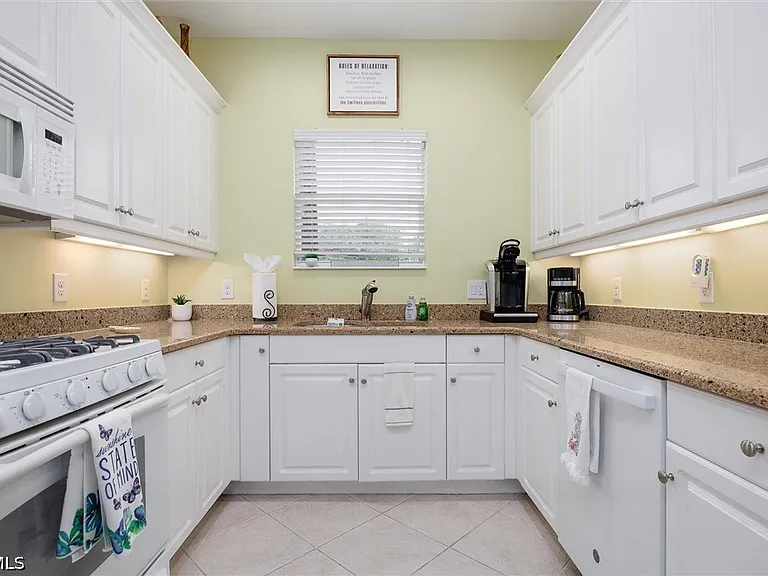 3210 Cottonwood Bnd #803 — Photo 10