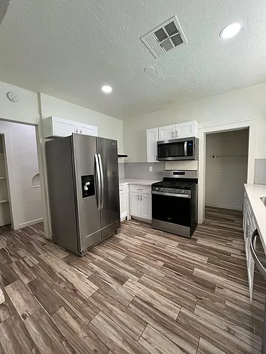 1440 E Fillmore St #1 Photo 1