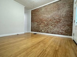 5231 Carnegie St, Pittsburgh, PA 15201