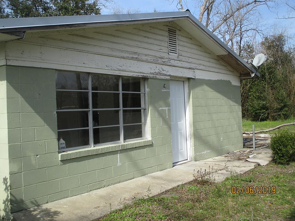 2nd image of 208A Evergreen Rd