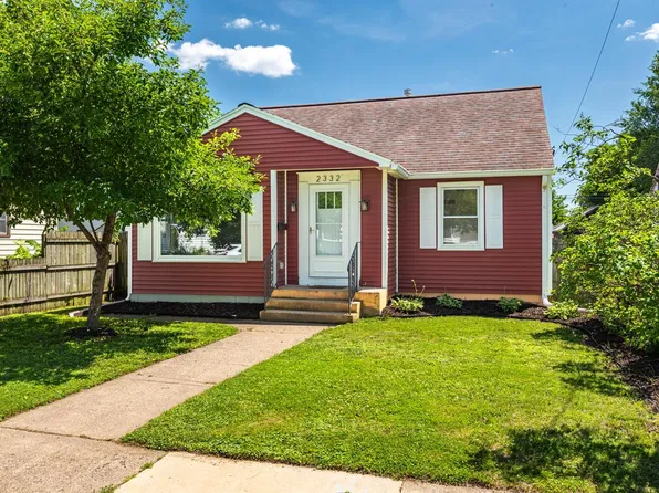 2332 Ferry STREET, La Crosse, WI 54601