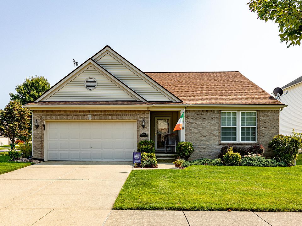 1st image of 6303 Oakhurst Dr